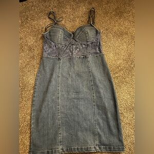Jean dress lace front.  Woman’s Size large